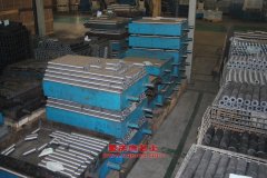 威麟SQR5030XJH救護(hù)車用的奇瑞SQR484B發(fā)動機的配件及保養(yǎng)