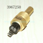 江淮HFC5037XXCK1MDF宣傳車用的江淮HFC4DB1-2C發動機的配件及大修