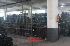 新飛XKC5160XYY4D醫療廢物轉運車用的康明斯ISDe210 40發動機的配件及保養