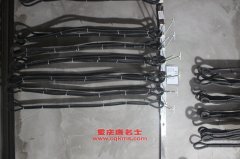 久龍ALA5310THRSX4現(xiàn)場(chǎng)混裝乳化炸藥車(chē)用的濰柴WP10.270E40發(fā)動(dòng)機(jī)的配件及保養(yǎng)