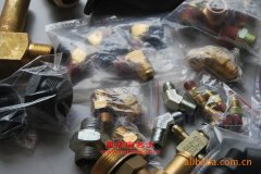 魯峰ST5140GPSRB綠化噴灑融雪車用的康明斯EQB180-20發動機的修理及配件
