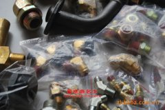 華威馳樂SGZ5230XXYDFL廂式運(yùn)輸車用的康明斯C260 20發(fā)動(dòng)機(jī)的保養(yǎng)及配件