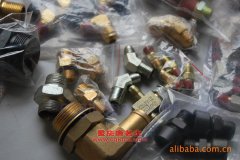 廬山XFC5246XXY廂式運輸車用的玉柴YC6J230-20發動機的配件及維修